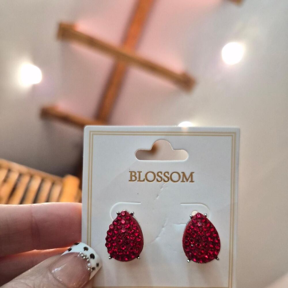 Bob-blossom Women's Red Jewellery